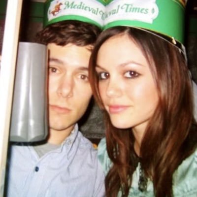 okayclois's profile picture