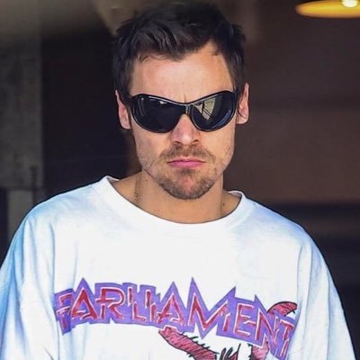 helen ✮⋆˙'s profile picture