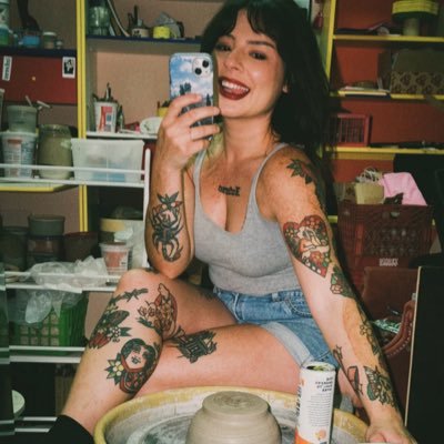 alyssa:)'s profile picture