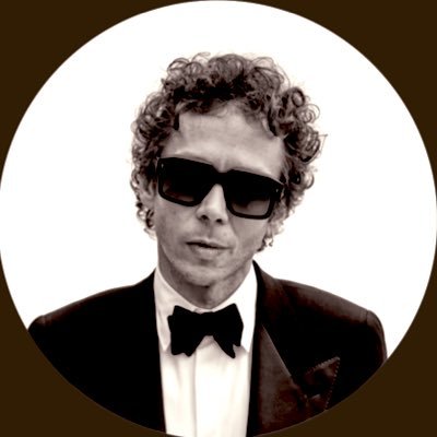 مقـ's profile picture