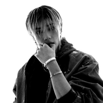 r¡na's profile picture