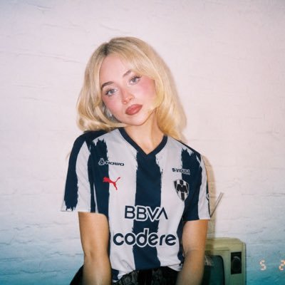gael (taylor's version)'s profile picture