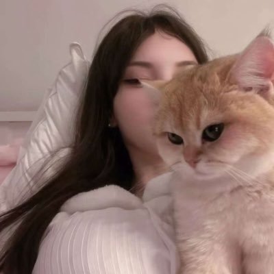 youyoukbby's profile picture