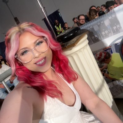 BekahBlazee's profile picture