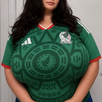 (✿◕‿◕)'s profile picture