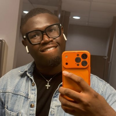 _romeko's profile picture
