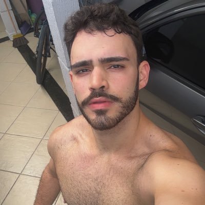 chadehibisko's profile picture