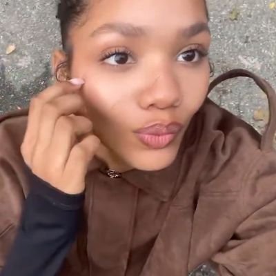 𝒄𝒉𝒖𝒍𝒆 𝜗𝜚's profile picture