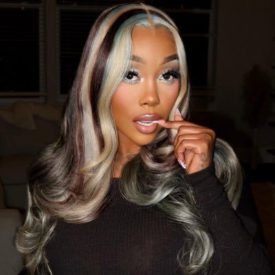 femsmuse's profile picture