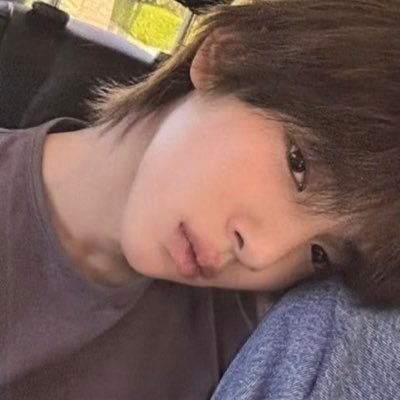 z's profile picture