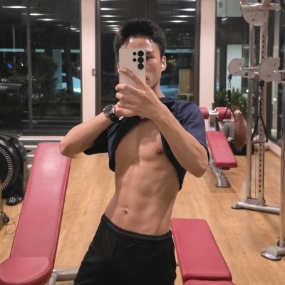B_yorn's profile picture