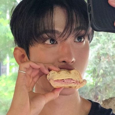 시월🌻's profile picture
