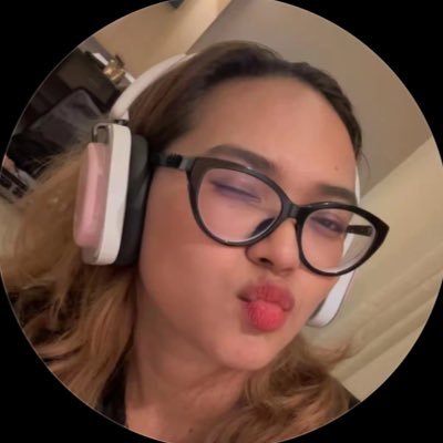 Hiyungrosahere's profile picture