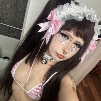urwhitegfff's profile picture