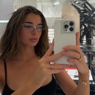 eva rose's profile picture