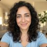 Esther Sampsonstein profil fotoğrafı