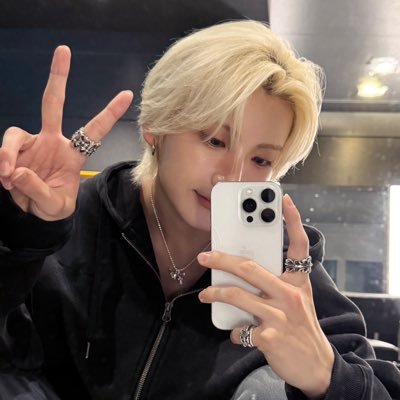 ym15nk's profile picture