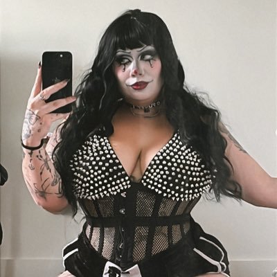 baby_bruja's profile picture