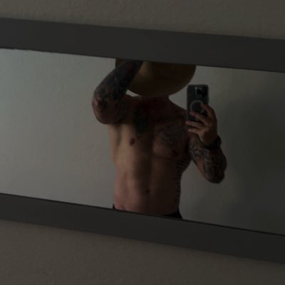 otakujoshi's profile picture