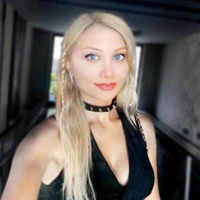drmervekaratas's profile picture