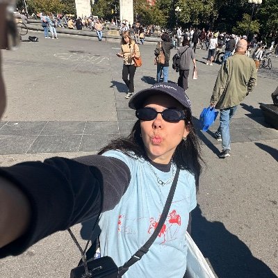 ana ✿'s profile picture