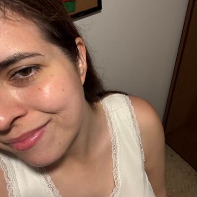 Ele 🌻's profile picture