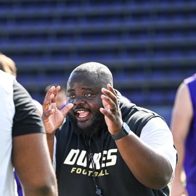 Coach James's profile picture