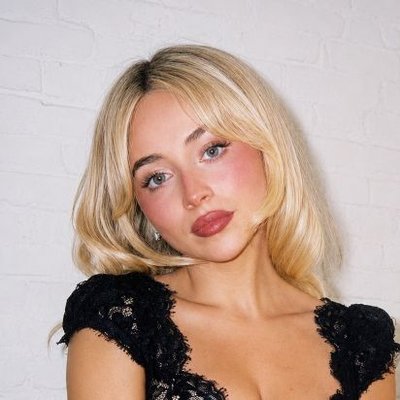 sabrina pics 𐙚's profile picture