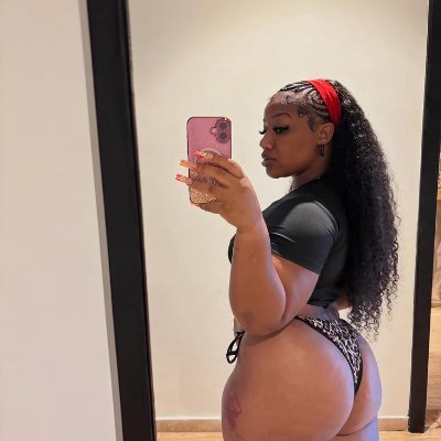 MS. F!NEE $HITT's profile picture