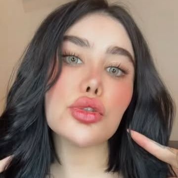 انجي خوري 🍑's profile picture