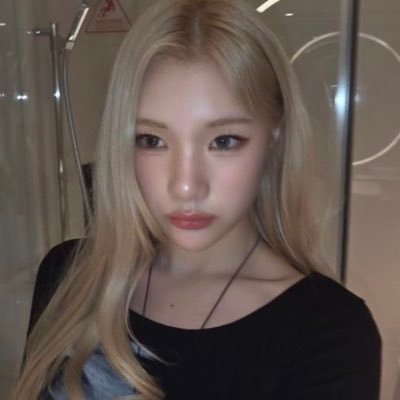 yufaniche's profile picture