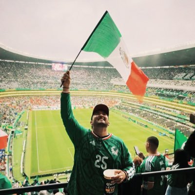 chpelayo28's profile picture
