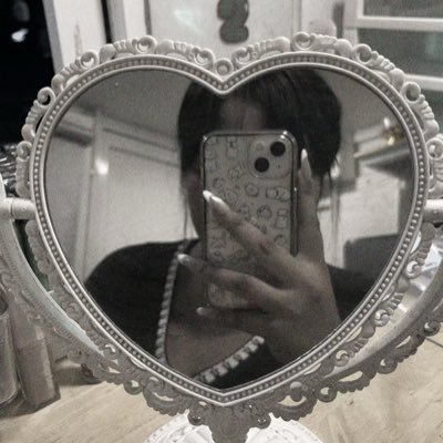 mmb's profile picture