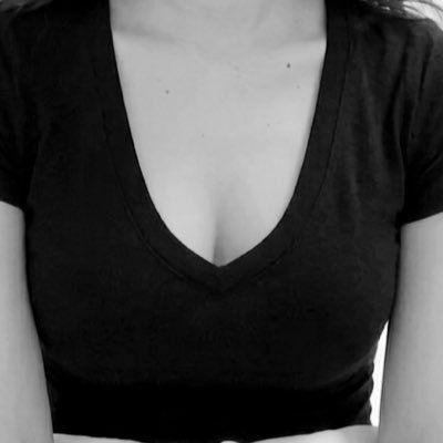 D9450915970193's profile picture