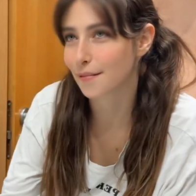 strebelany8971's profile picture