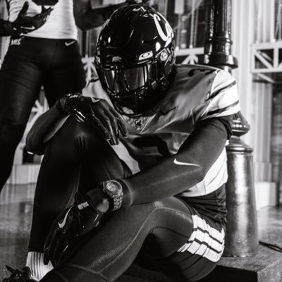 _Charles_Davis_'s profile picture