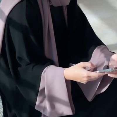 ozis_mujgan's profile picture
