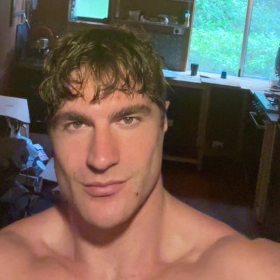 joelholzx's profile picture