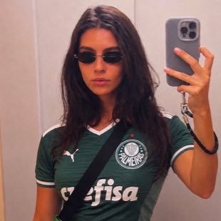 vicki's profile picture