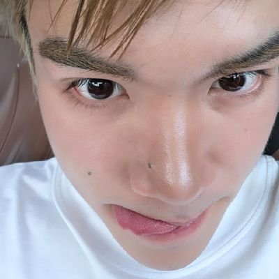 🎫's profile picture