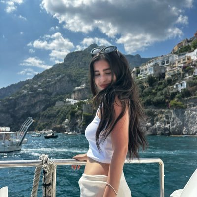julianabu0's profile picture