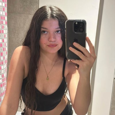 maddie's profile picture