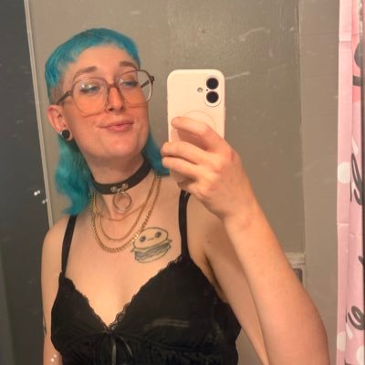 LuxOnFiyah's profile picture