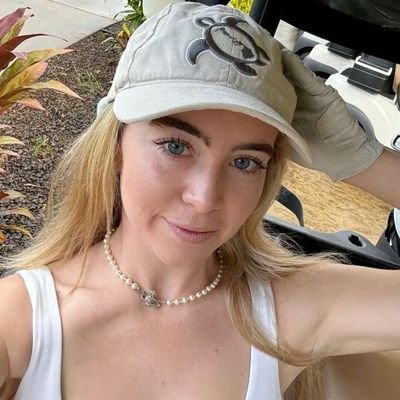 Grace Charis's profile picture