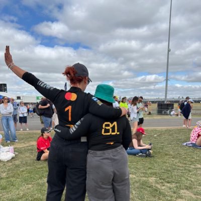 mel 🐝🐦🔥 LANDOSTAND's profile picture