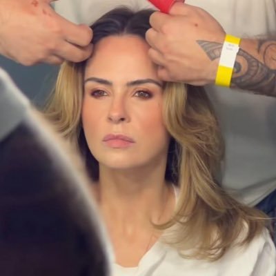 mari 🥂's profile picture