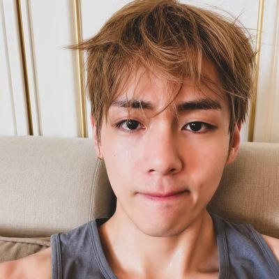 clara𓏲ּ𝄢 vai ver o bts's profile picture