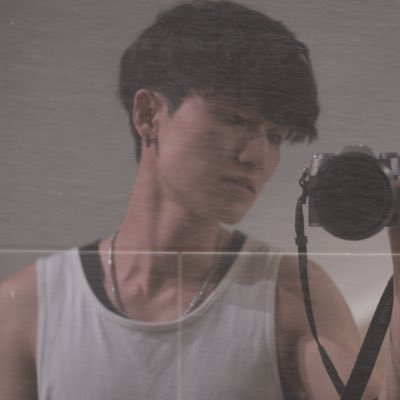 浮浮's profile picture