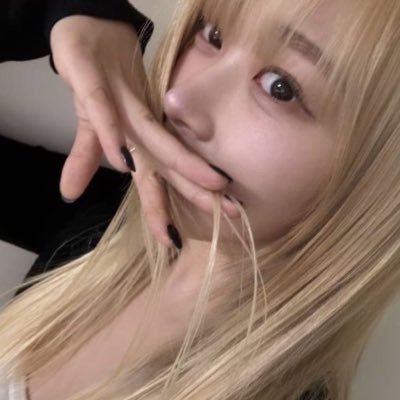 i03yuj's profile picture