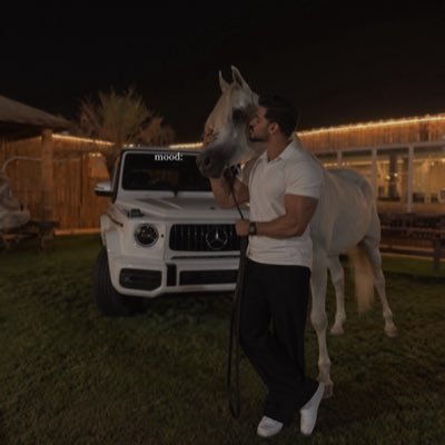 عزّ 🐜's profile picture